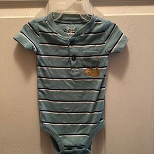Carters onesie - size 6M